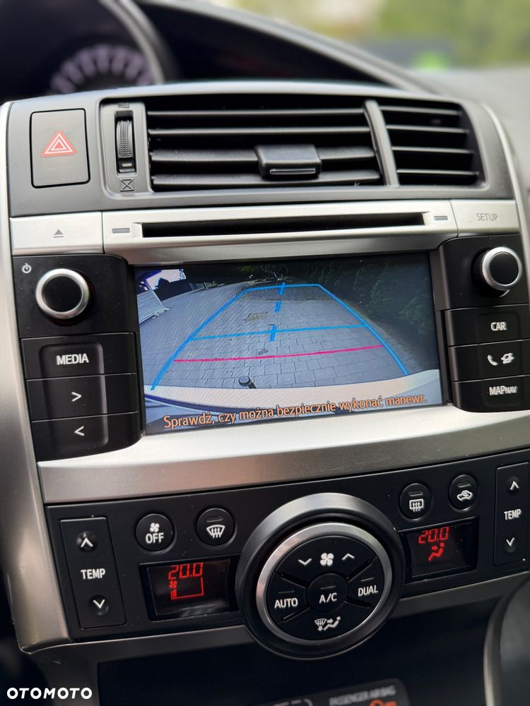 Toyota Verso 1.6 D-4D 5-Sitzer Start/Stop Skyview Edition - 27