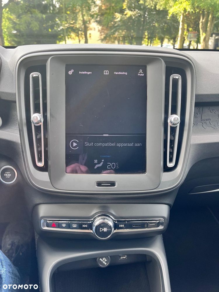 Volvo XC 40 - 19