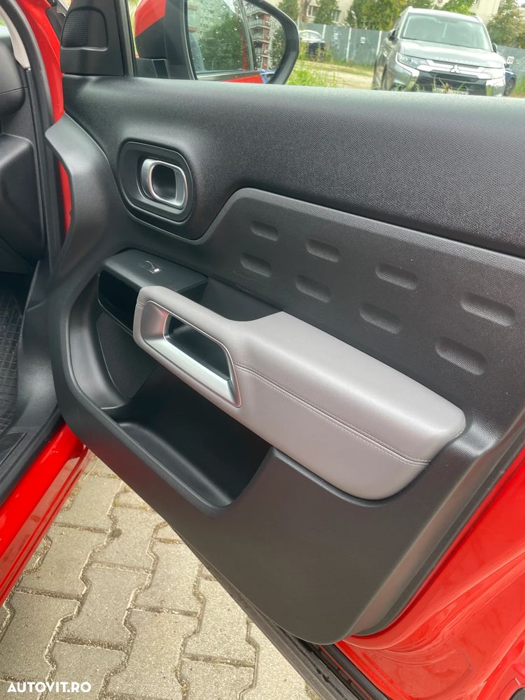 Citroën C5 Aircross 1.6 PureTech S&S EAT8 Shine - 22