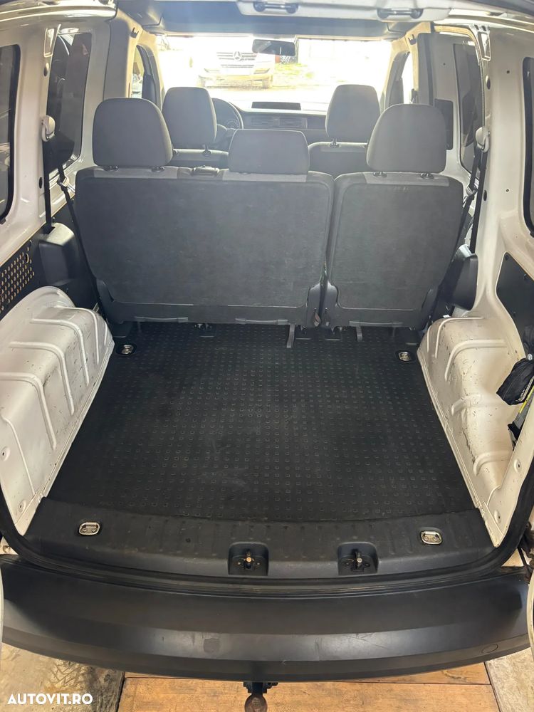 Volkswagen Caddy 2.0 (5-Si.) Family - 8