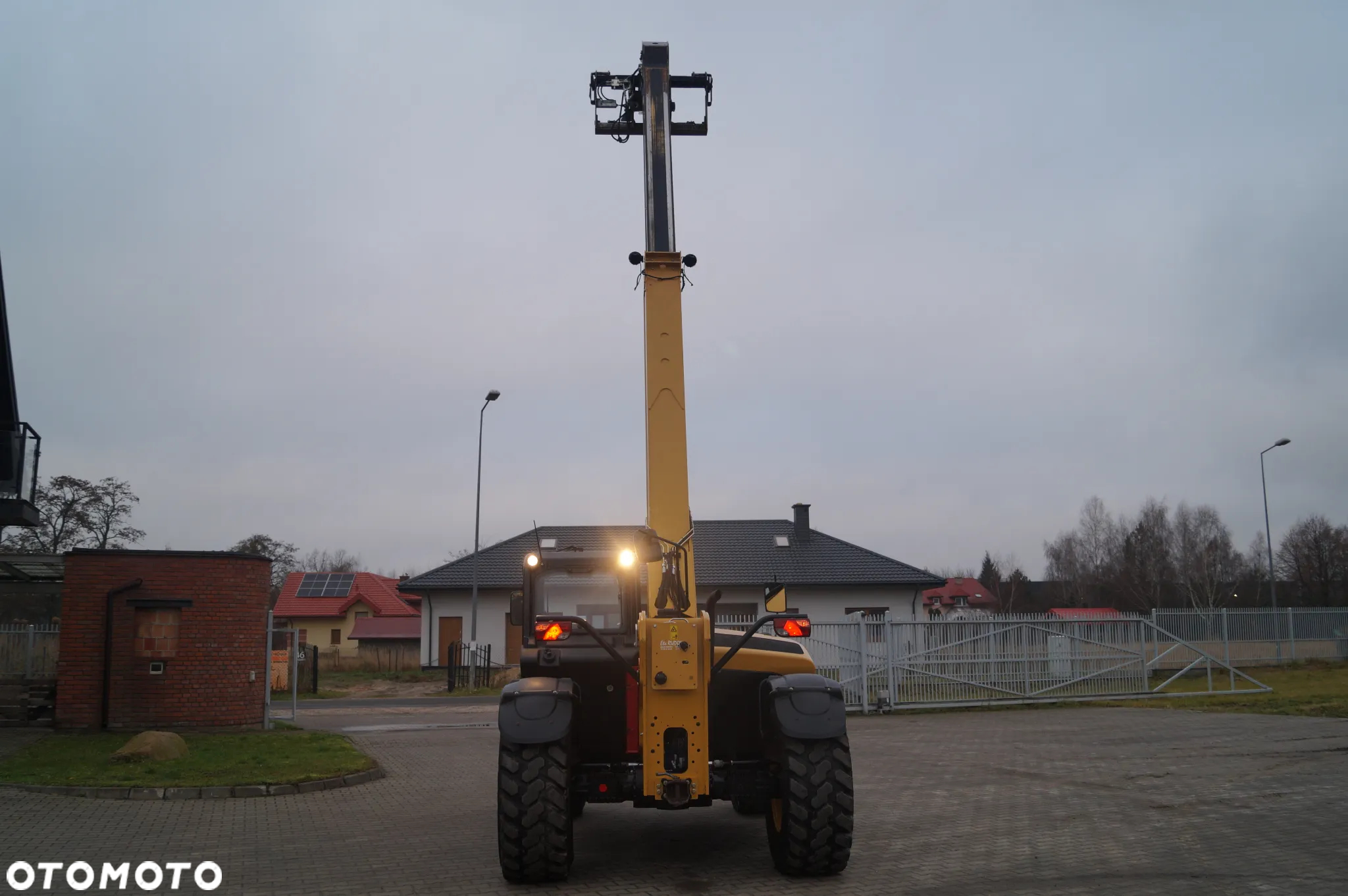 Caterpillar Cat TH 337C - 26