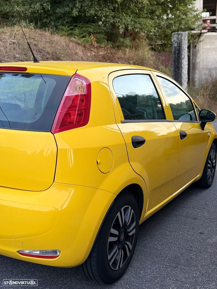 Fiat Grande Punto - 2