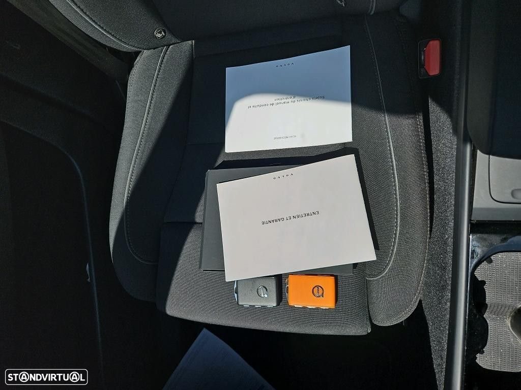 Volvo XC 40 Recharge Plus - 10