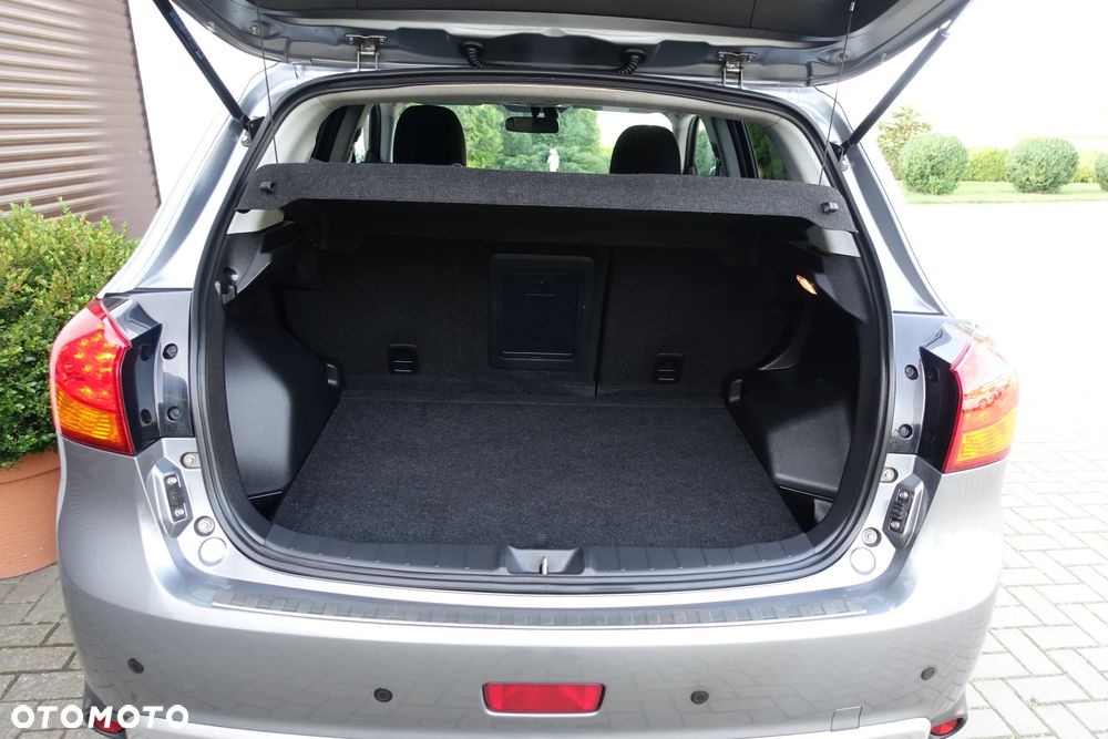 Mitsubishi ASX - 19