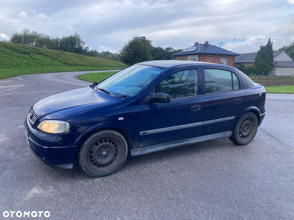 Opel Astra - 3