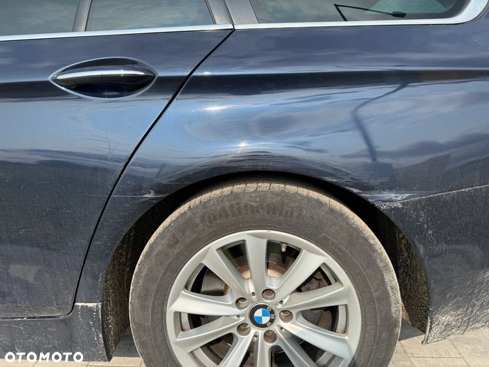 BMW Seria 5 535d xDrive - 32