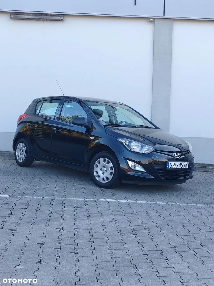 Hyundai i20 1.25 Wersja Jubileuszowa - 14