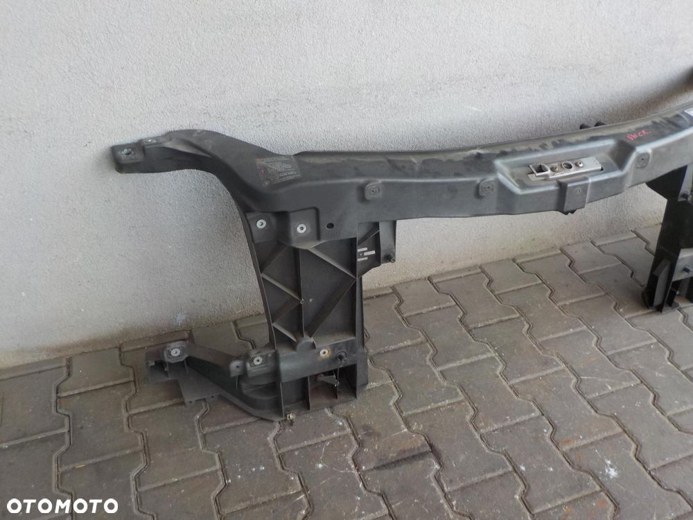 VW CRAFTER LIFT BELKA OKULAR WZMOCNIENIE PRZÓD PAS PRZEDNI - 2