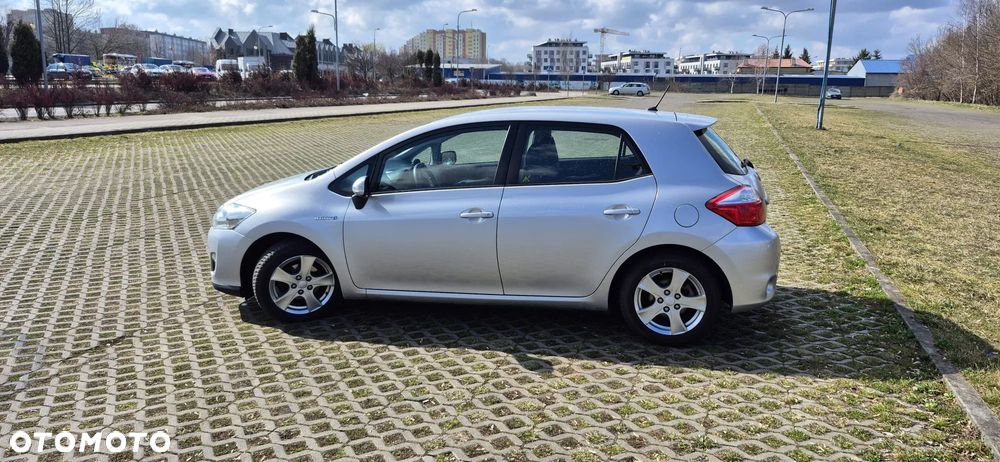 Toyota Auris - 4