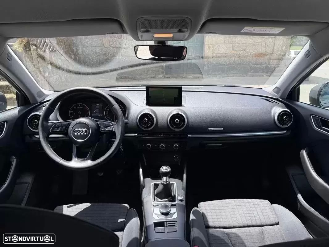 Audi A3 Limousine 1.6 TDI Sport - 16