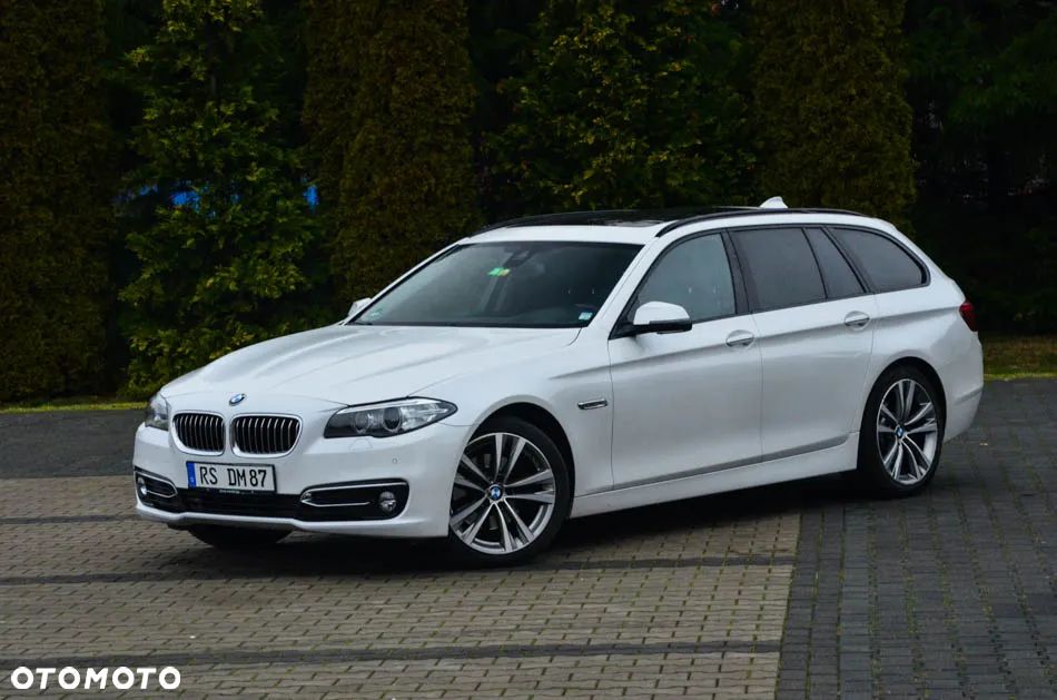 BMW Seria 5 520d Touring Luxury Line - 10