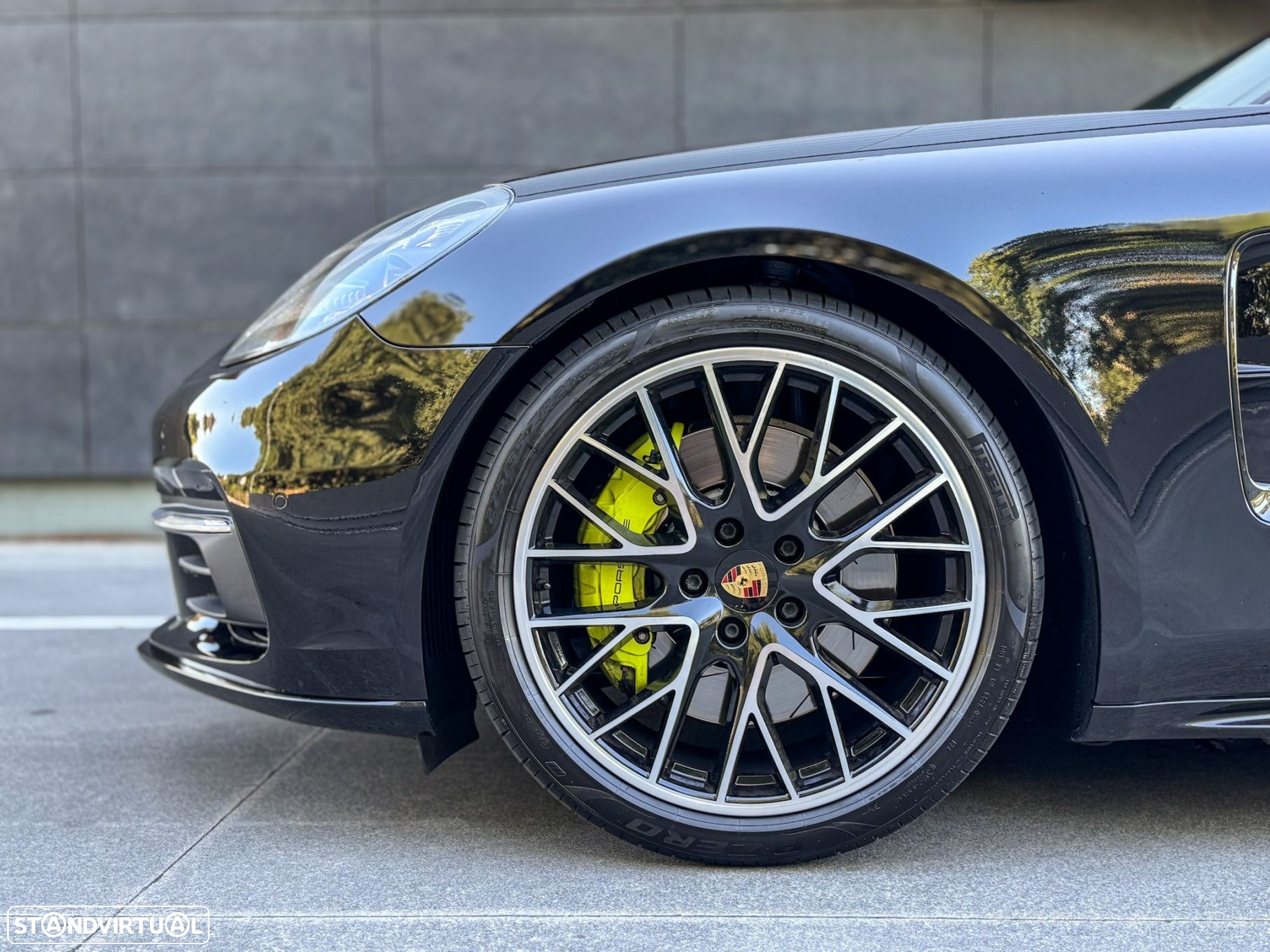 Porsche Panamera Sport Turismo 4 E-Hybrid - 17