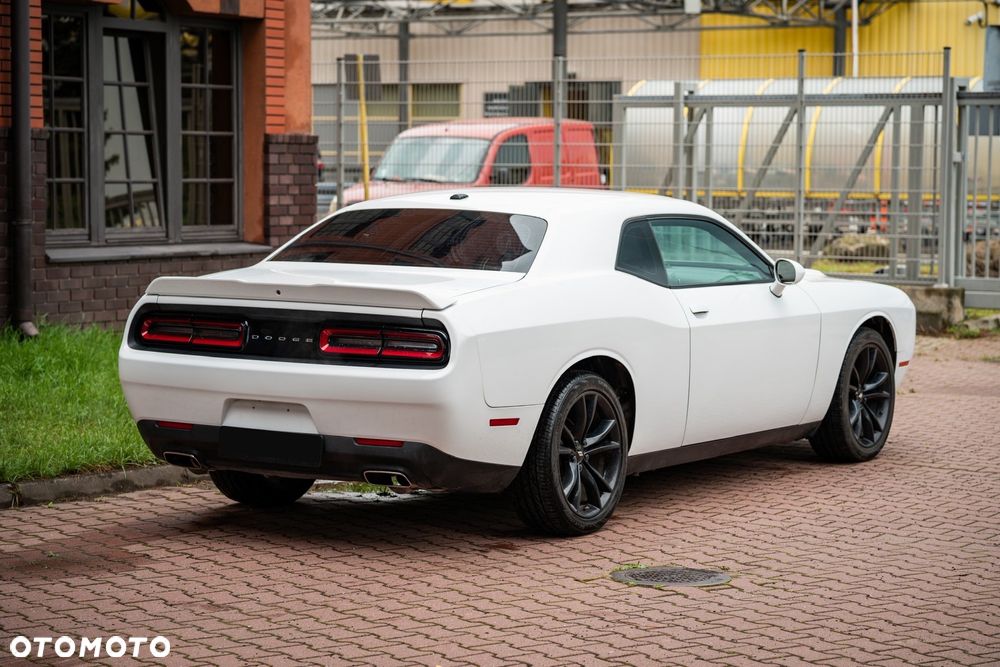 Dodge Challenger 3.6 SXT - 9