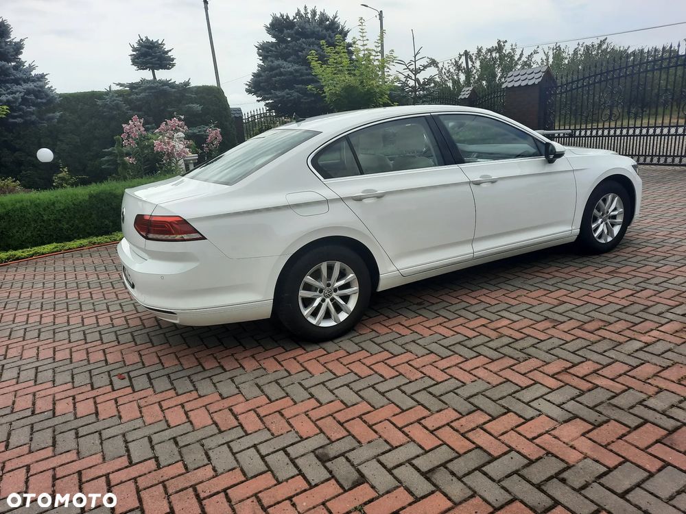 Volkswagen Passat 1.4 TSI BMT Comfortline - 4