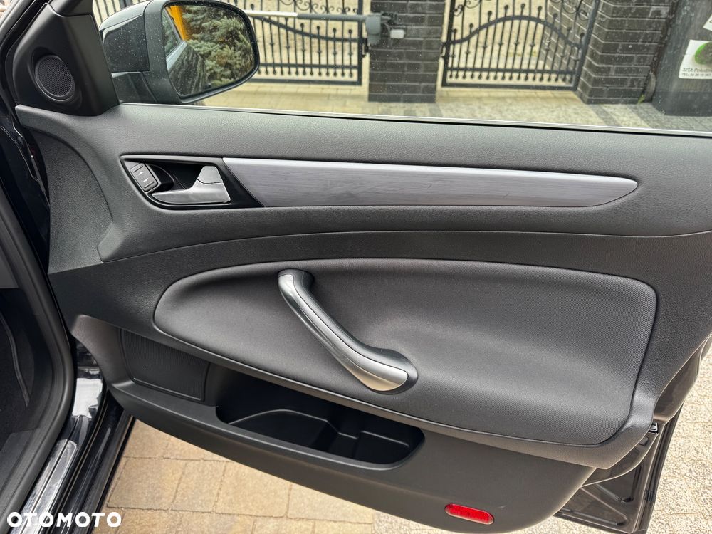 Ford Mondeo 2.0 TDCi Titanium X - 14