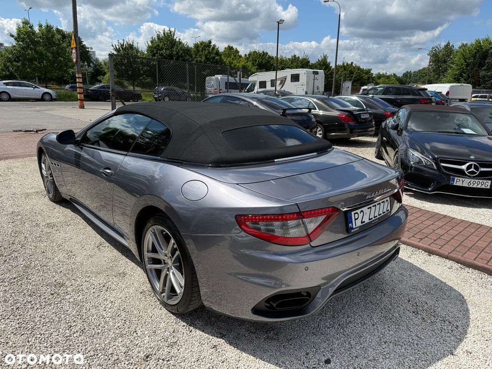 Maserati GranCabrio Sport - 14
