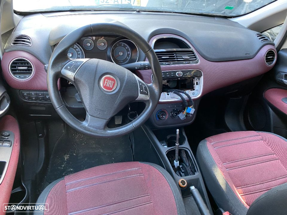 Fiat Punto EVO 1.2 gasolina para peças - 3