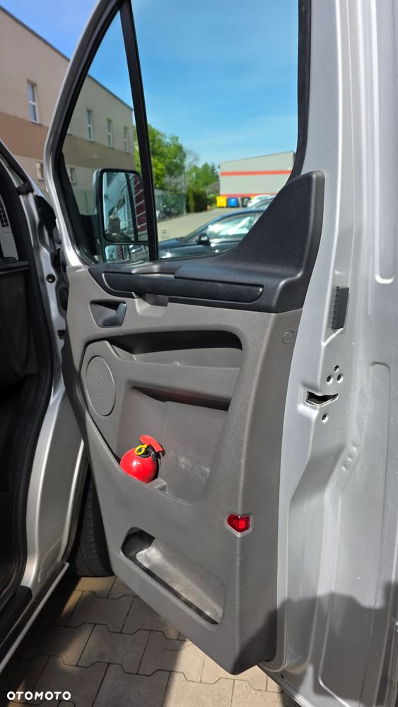 Ford Transit Custom - 9