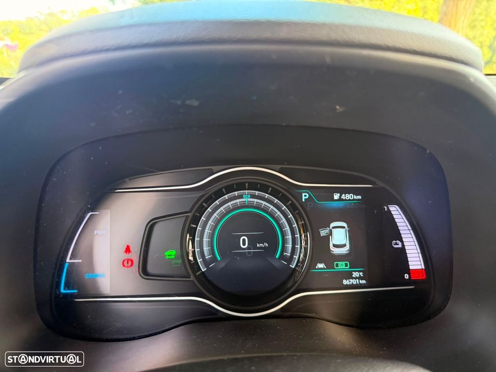 Hyundai Kauai - 17