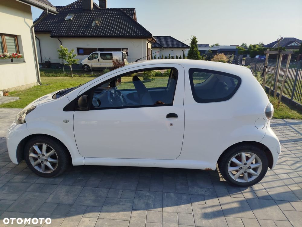 Toyota Aygo - 4