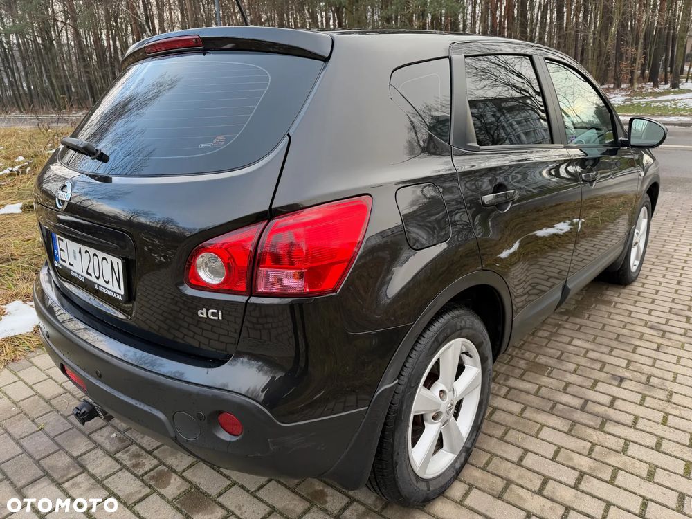 Nissan Qashqai 2.0 dCi 4x4 Tekna - 8