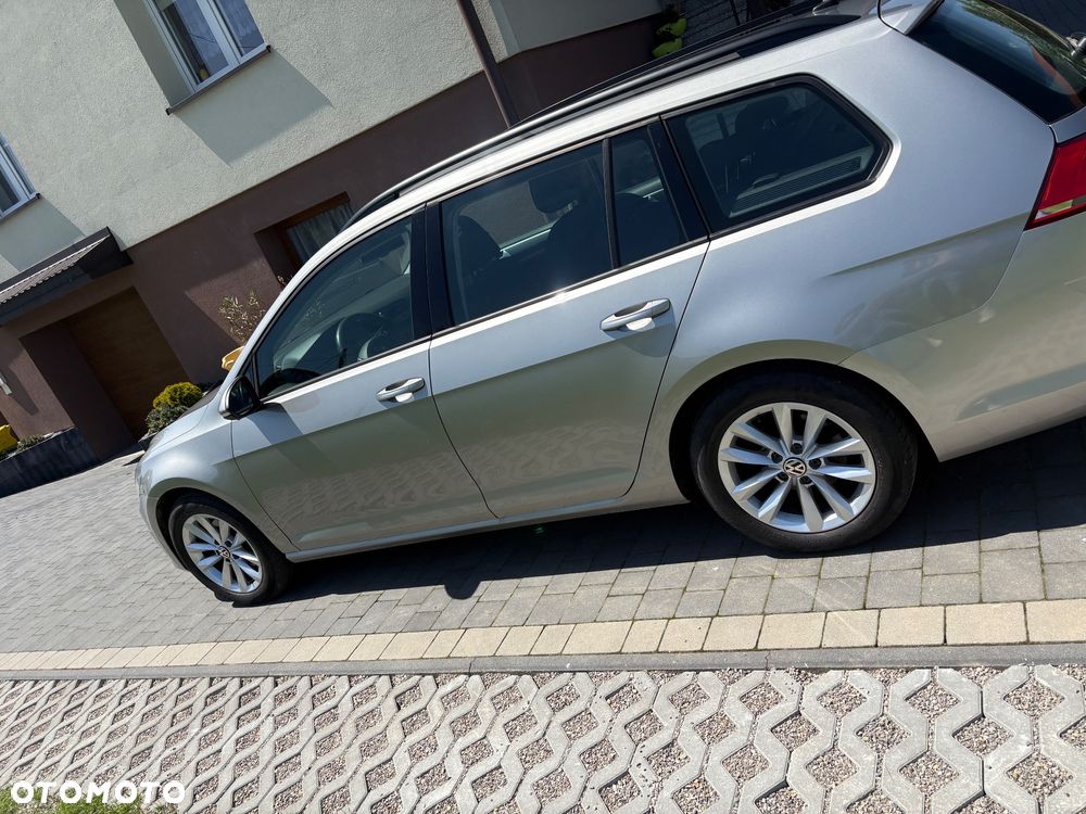 Volkswagen Golf 1.6 TDI BlueMot Trendline DSG - 2