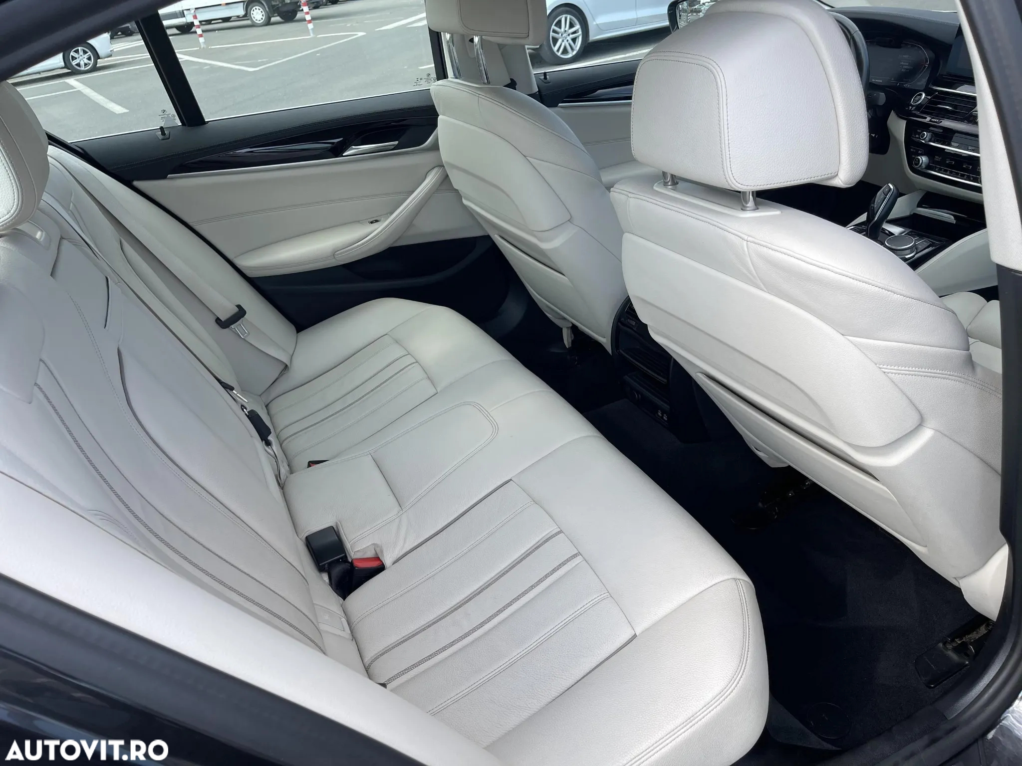 BMW Seria 5 - 24
