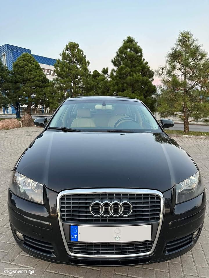 Audi A3 2.0 TDI DPF (DSG) S tronic Ambition - 12