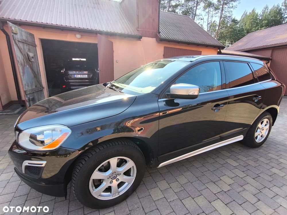 Volvo XC 60 D4 AWD Geartronic RDesign - 2