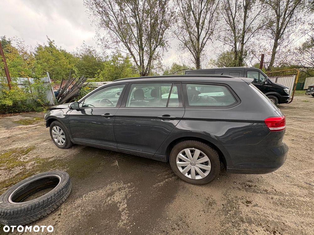Volkswagen Passat 1.6 TDI BMT City - 5