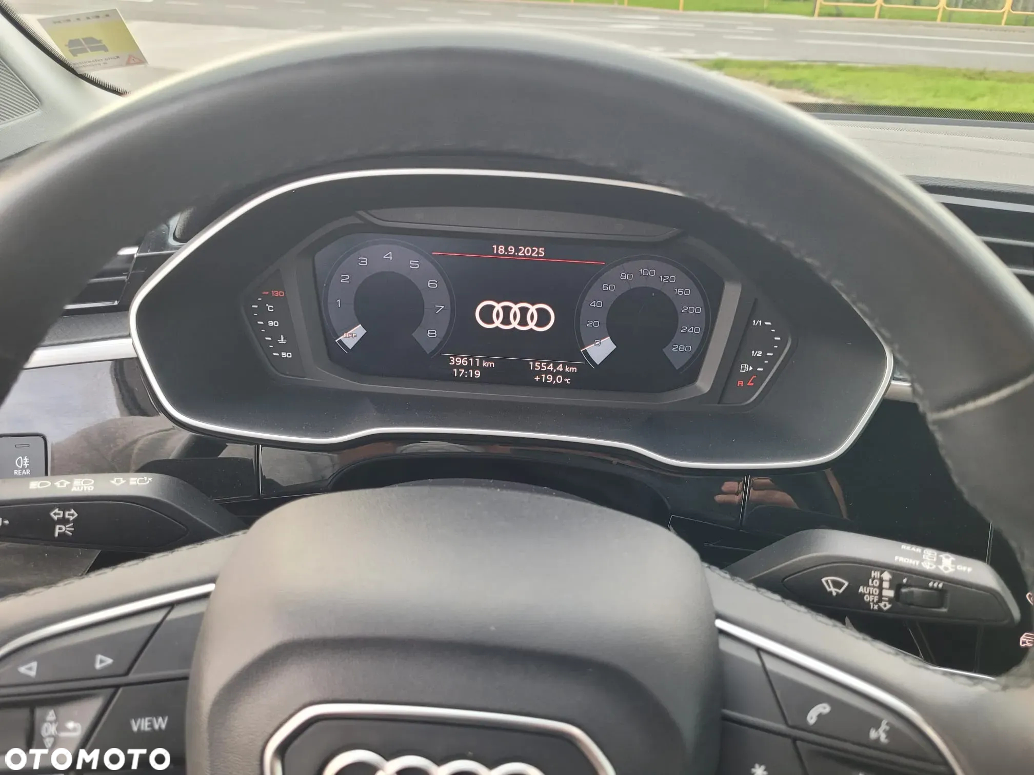 Audi Q3 - 18
