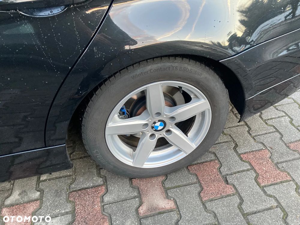 BMW Seria 3 325i - 9