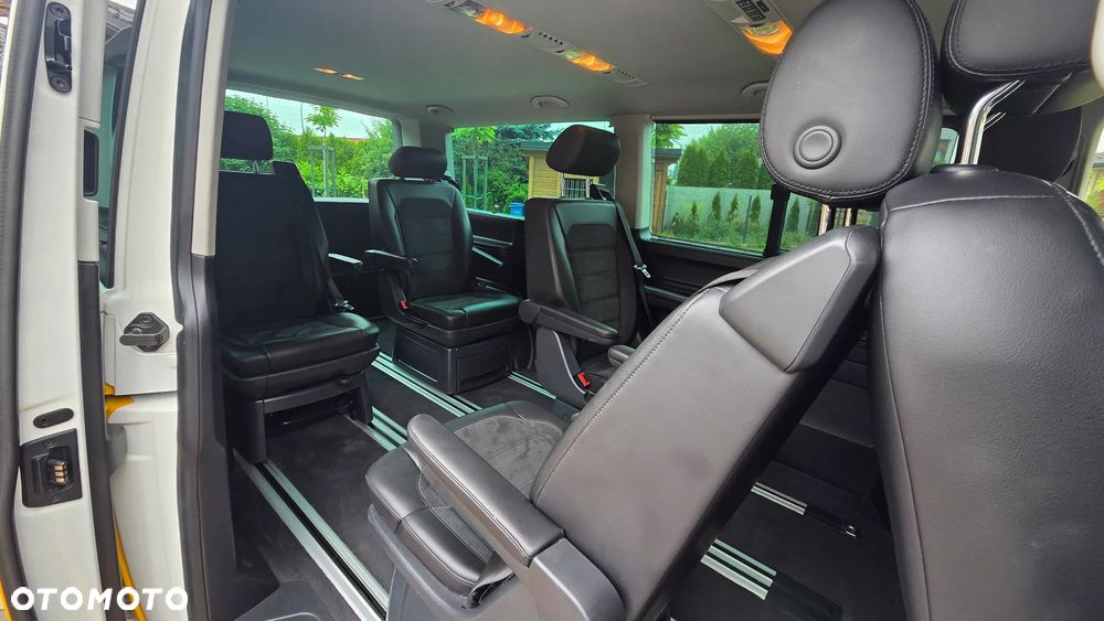 Volkswagen Multivan - 18