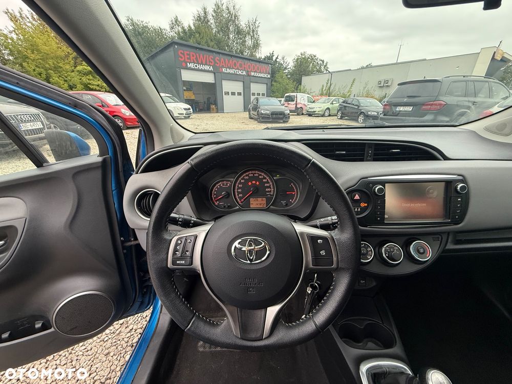 Toyota Yaris 1.0 Luna - 21