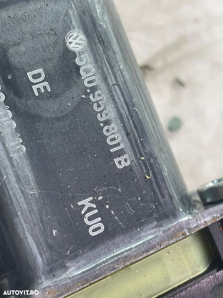 Motoras geam stanga fata 5Q0959801B Skoda Octavia 3 [facelift] [2017 - 4