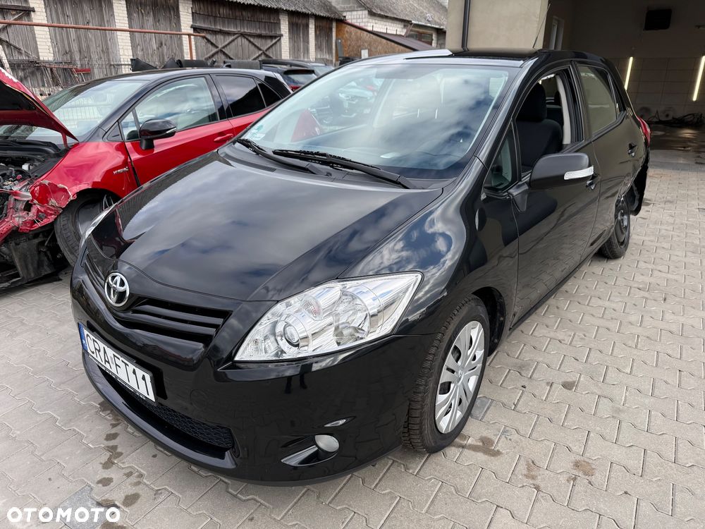 Toyota Auris 1.33 VVT-i Terra Start - 27