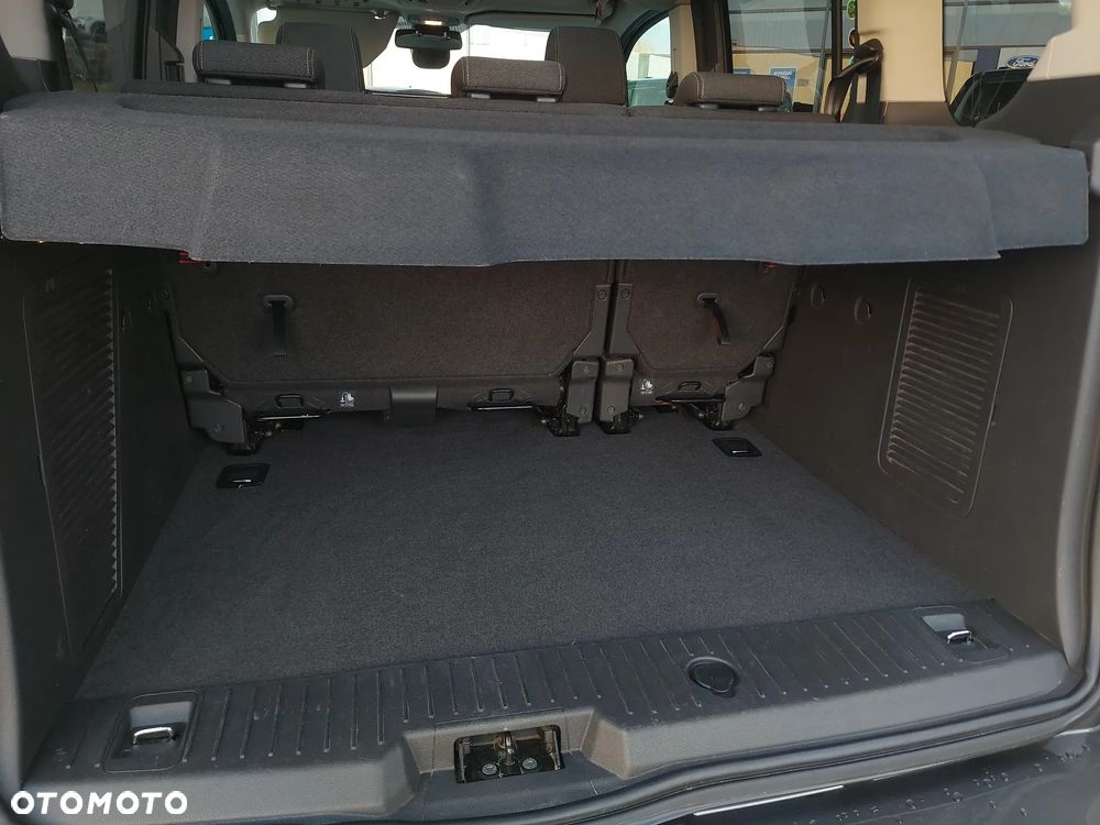 Ford Tourneo Connect 1.5 TDCi Titanium - 14