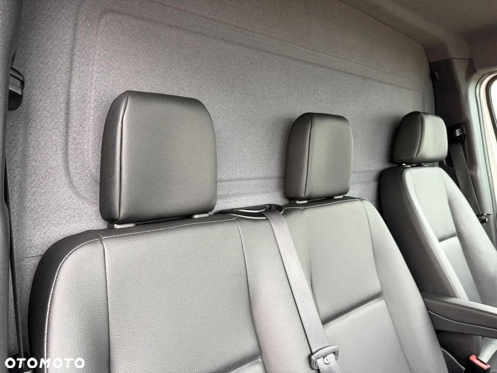 Mercedes-Benz Sprinter 516 Bliźniaki Izoterma Winda - 25