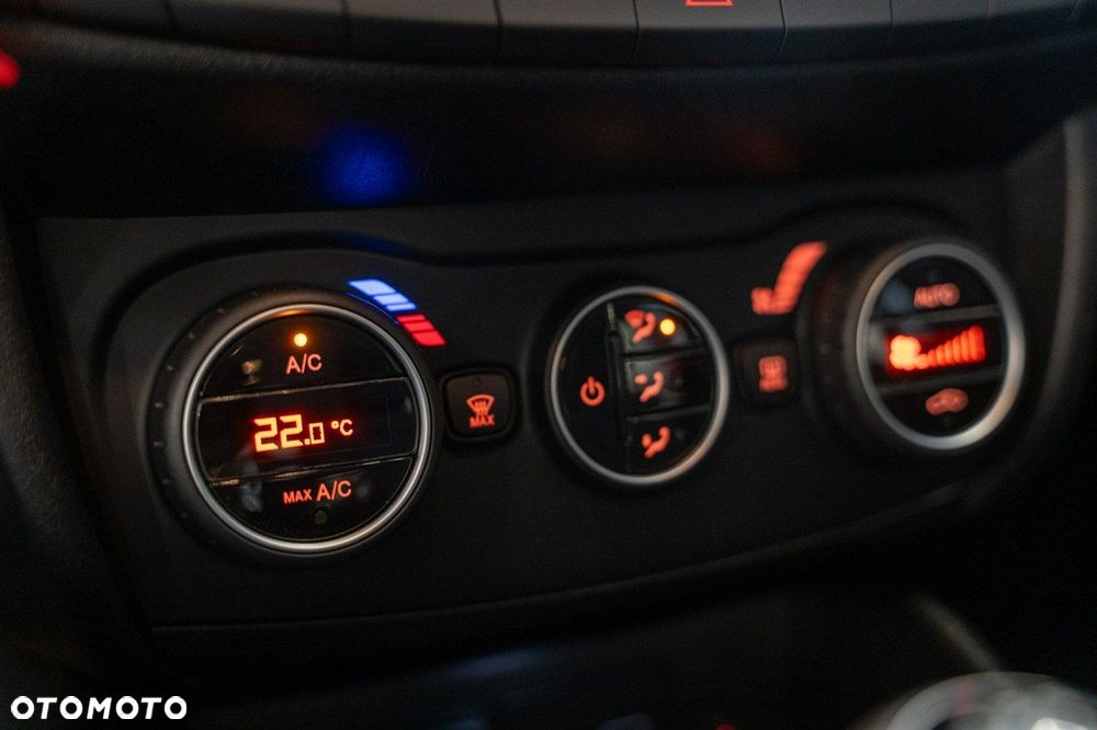 Fiat Tipo 1.4 16v Lounge EU6d - 13