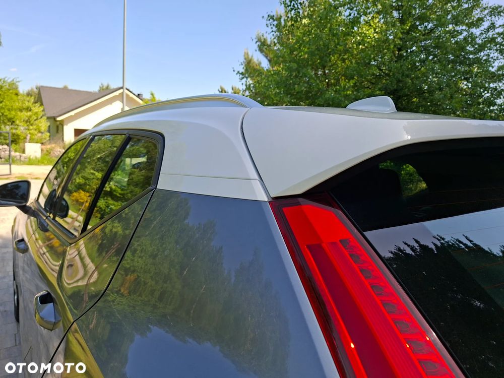 Volvo XC 40 D4 AWD Geartronic Momentum - 9