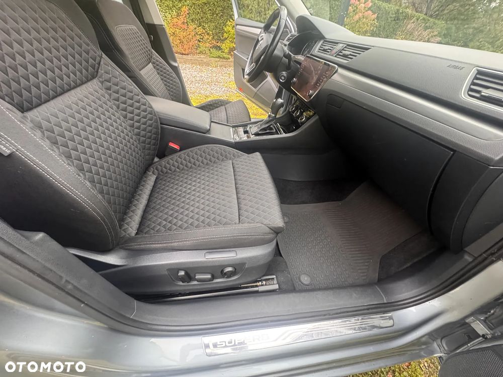 Skoda Superb 2.0 TDI Style DSG - 13