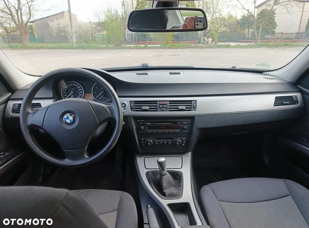 BMW Seria 3 - 7