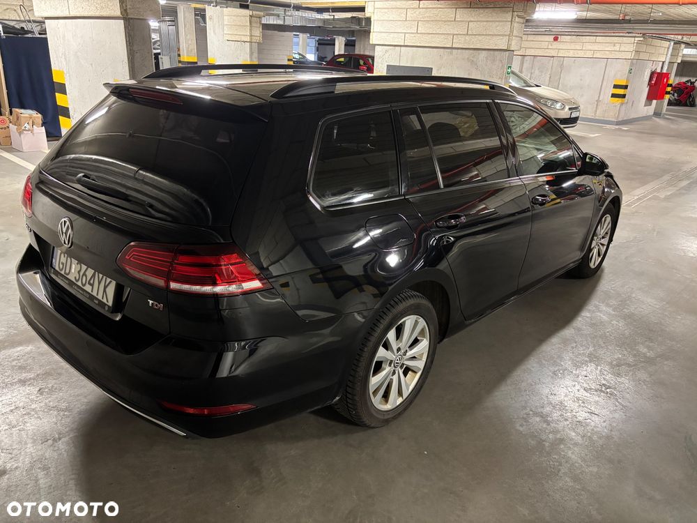 Volkswagen Golf 1.6 TDI BMT Comfortline - 27