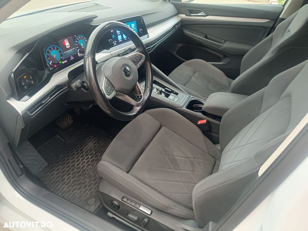 Volkswagen Golf 1.5 eTSI ACT DSG MHEV Life - 11