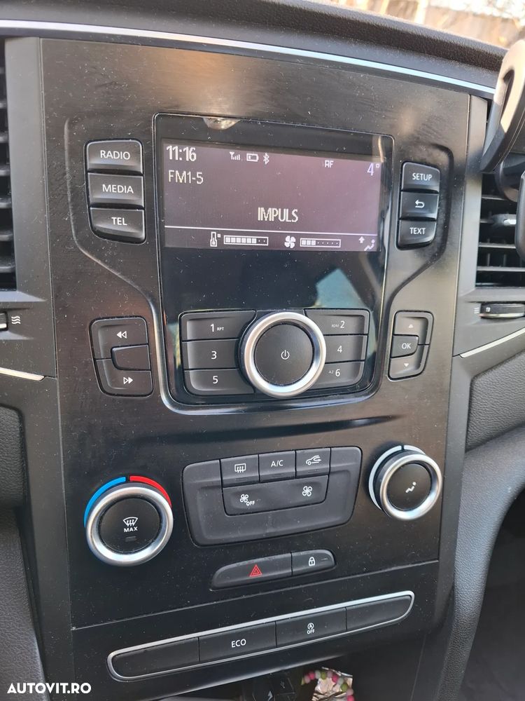 Renault Megane Energy TCe Business - 8