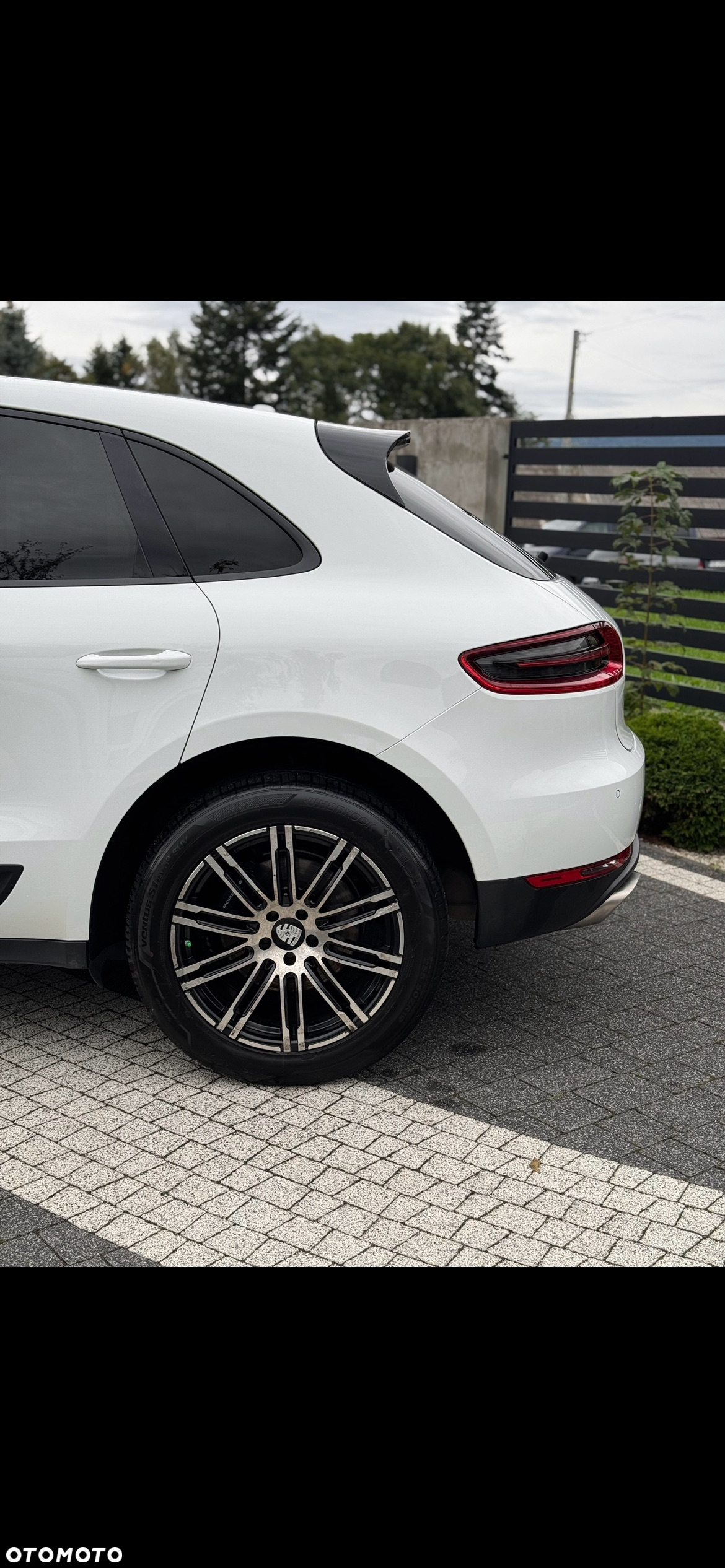 Porsche Macan Standard