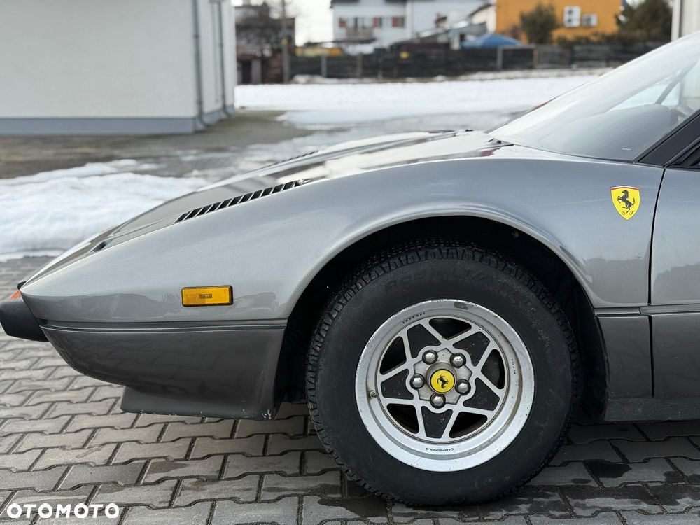 Ferrari 308 - 8