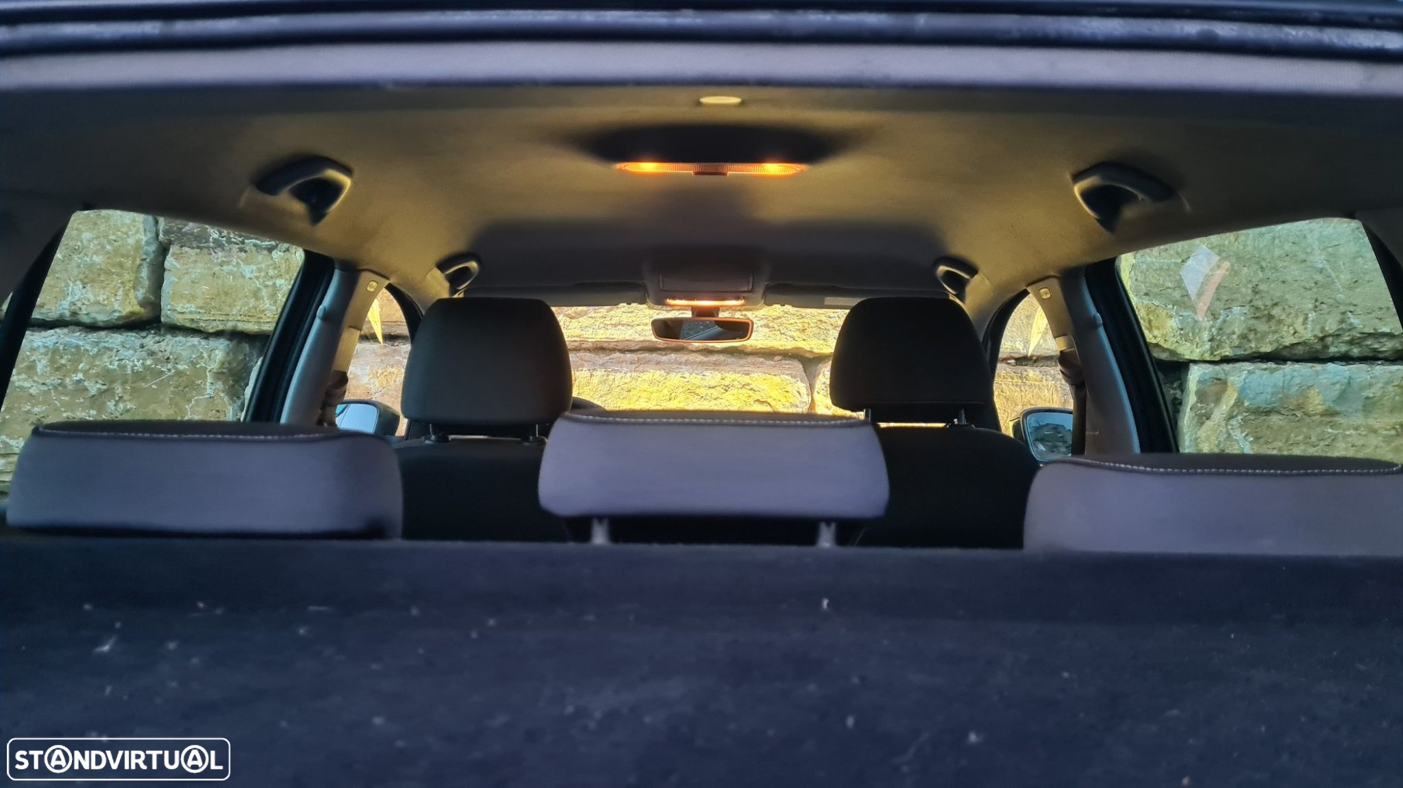 Skoda Rapid Spaceback 1.4 TDi Ambition - 38