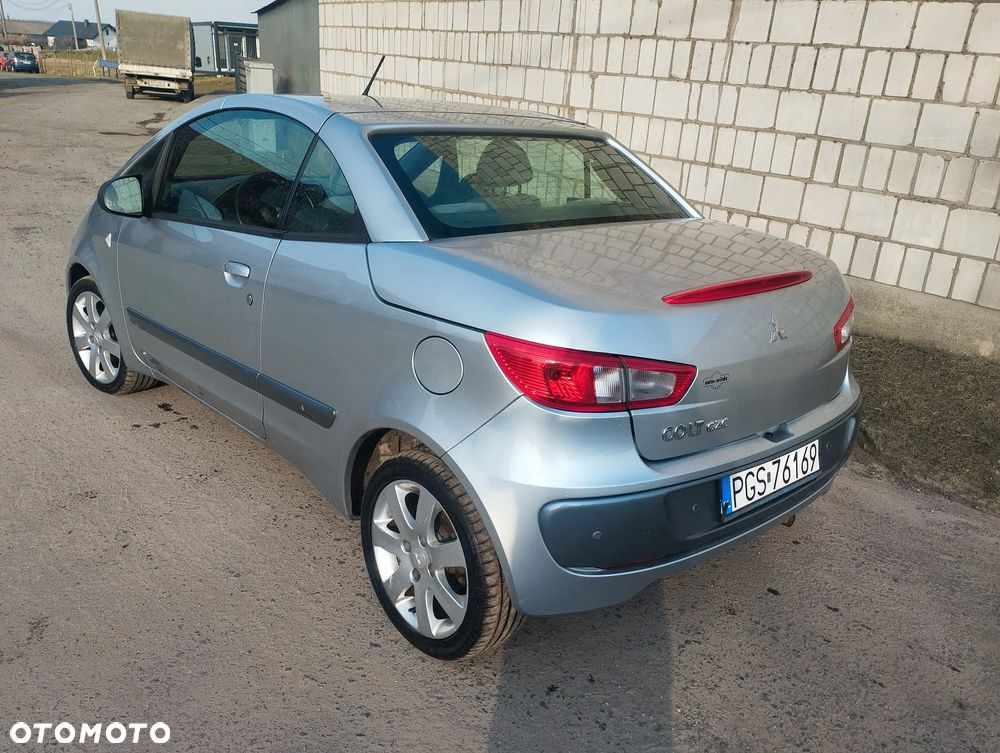 Mitsubishi Colt 1.5 - 4
