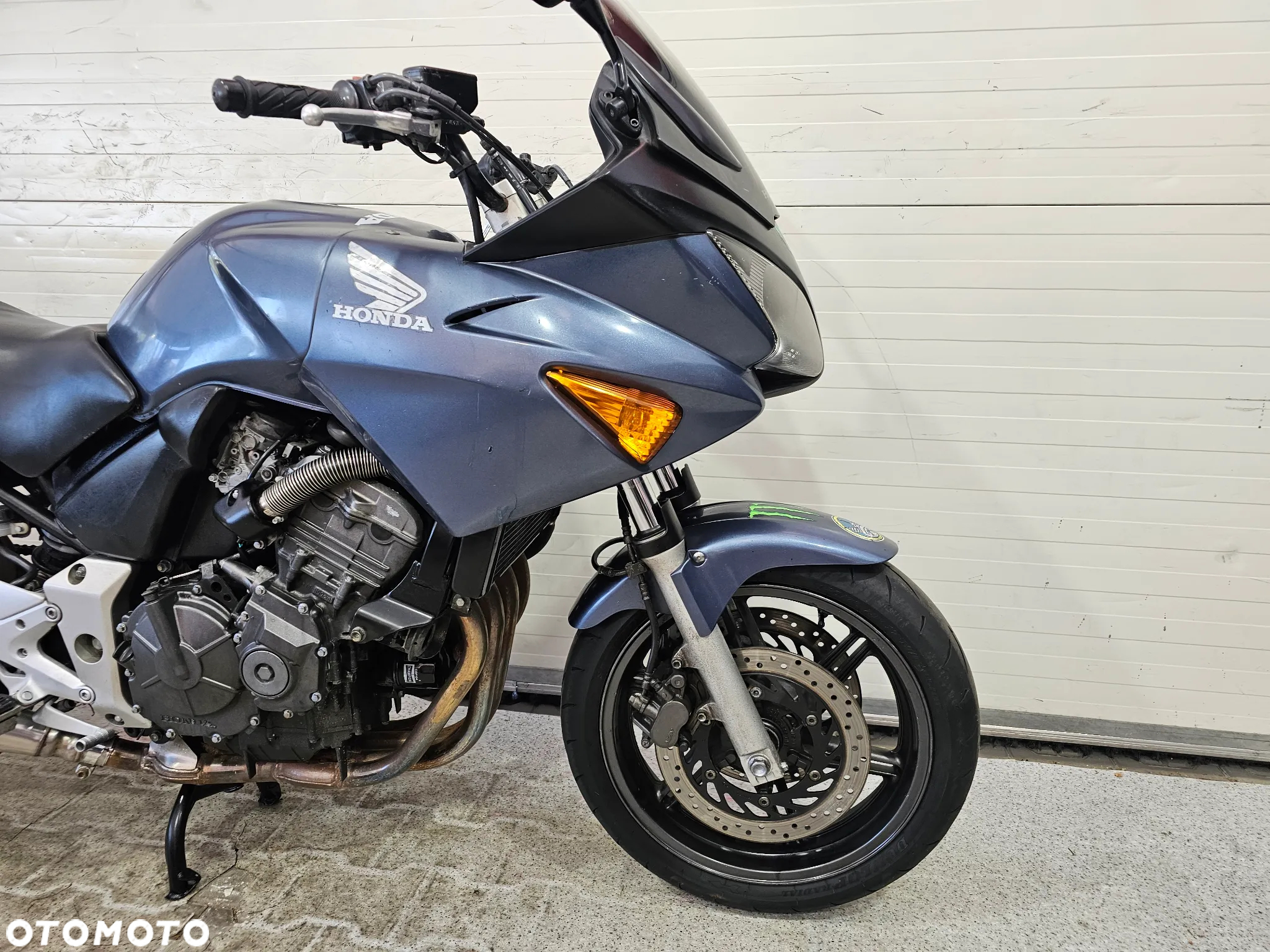 Honda CBF - 8